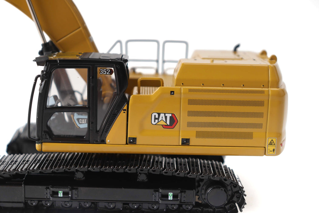 1:50 Cat 352 Next Generation Excavator
