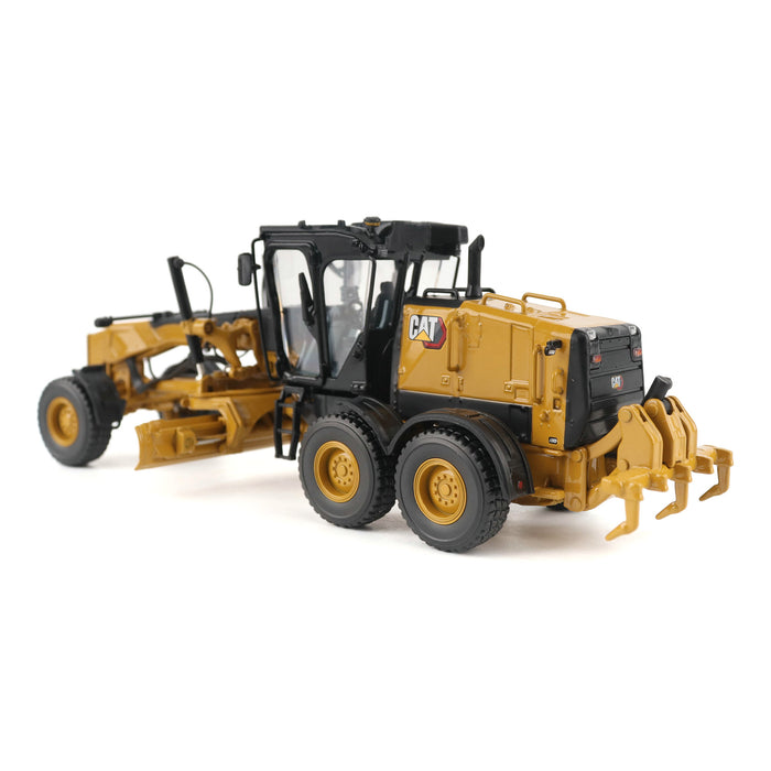 1:50 Cat 140 LVR Motor Grader