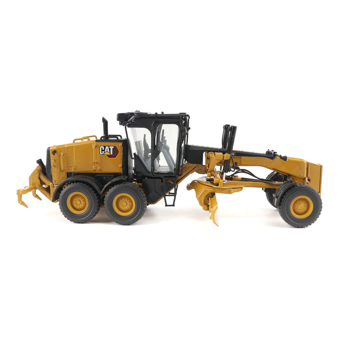 1:50 Cat 140 LVR Motor Grader