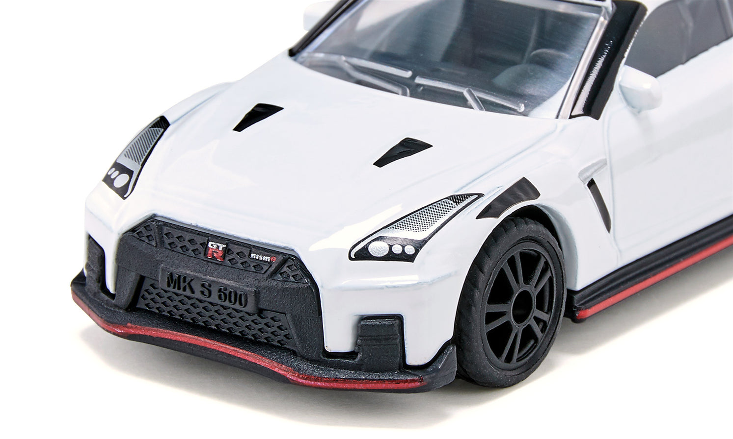 Nissan GTR Nismo — Motor City Classics
