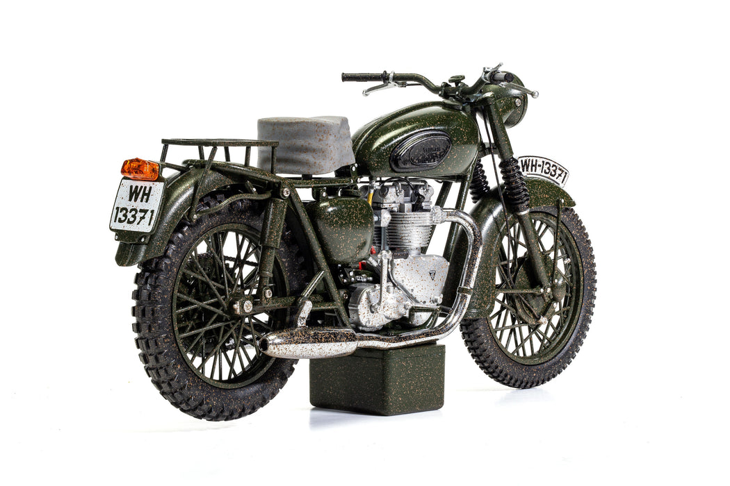 The Great Escape - Triumph TR6 Trophy (Weathered)