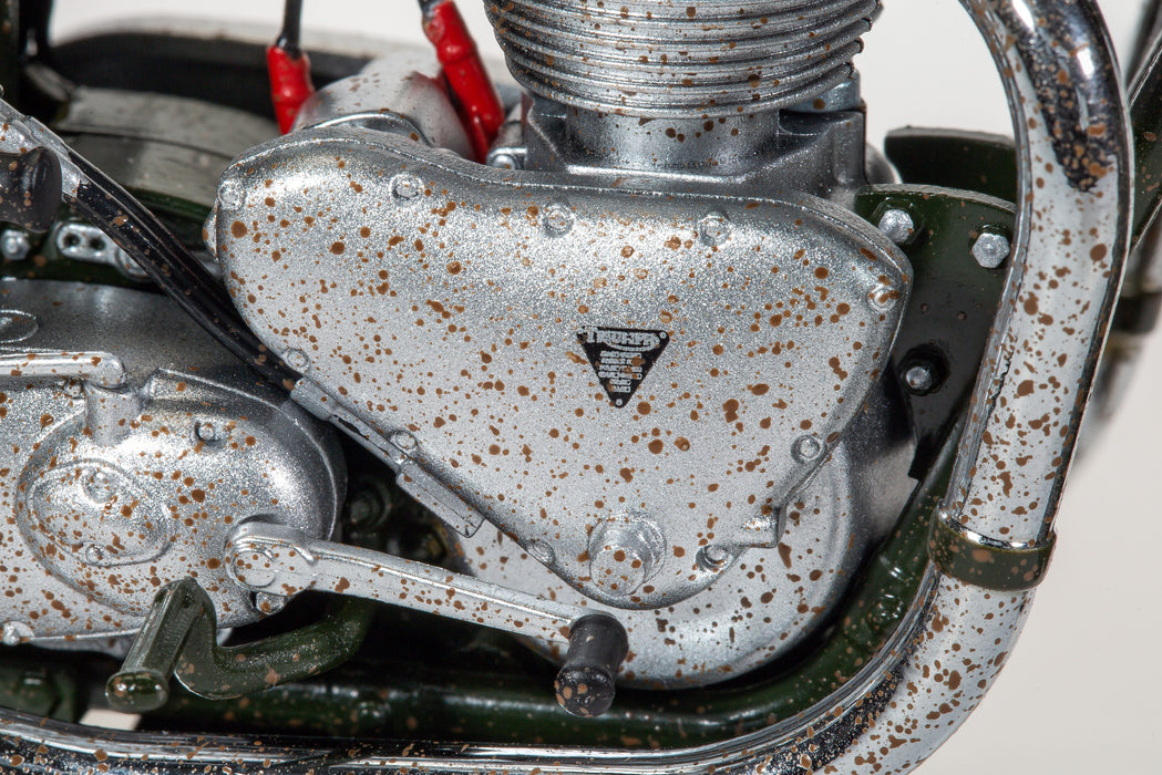The Great Escape - Triumph TR6 Trophy (Weathered)