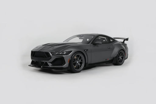 1:18 FORD SHELBY SUPER SNAKE-R CARBONIZED GREY 2026