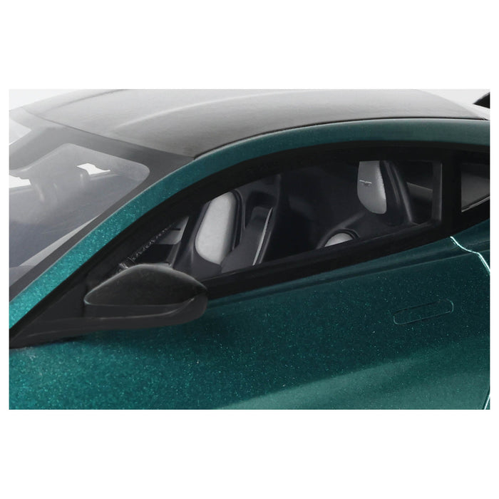 1:18 ASTON MARTIN V12 VANTAGE ASTON MARTIN RACING GREEN 2023
