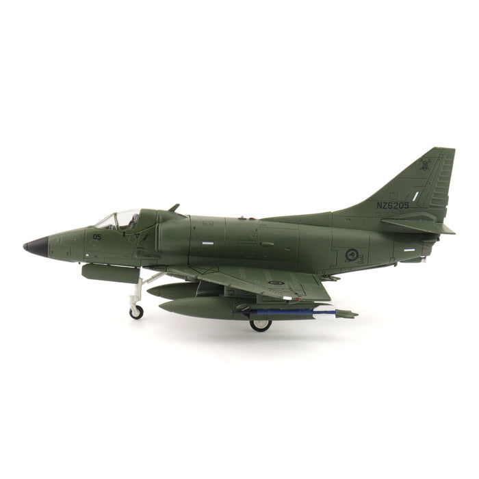 A-4K Skyhawk NZ6205, RNZAF, 1970s