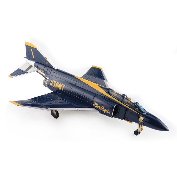 F-4J Blue Angels "Cdr. Harley Hall" 153812, Cdr Harley Hall & AMHI Guy Giuffrai, US Navy, 1970 to 1971