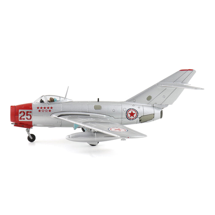 MIG-15bis Red 25, Chinese People's Volunteers Air Force, North Korea, 1950s (with climbing ladder) (1:72 Scale)