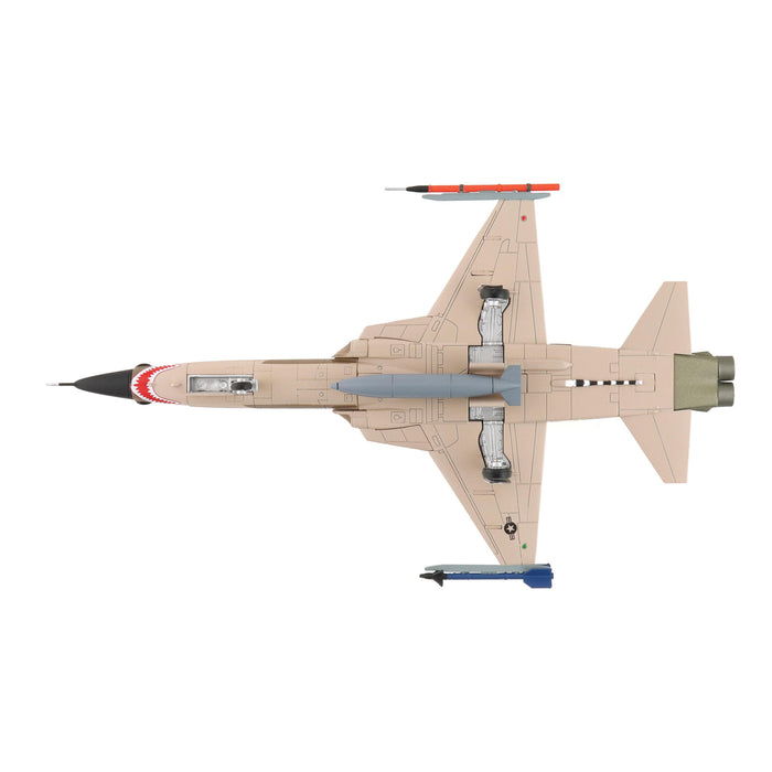 F-5N "Aversary Fighter" Red 117, 761533, VFC-111, 2014