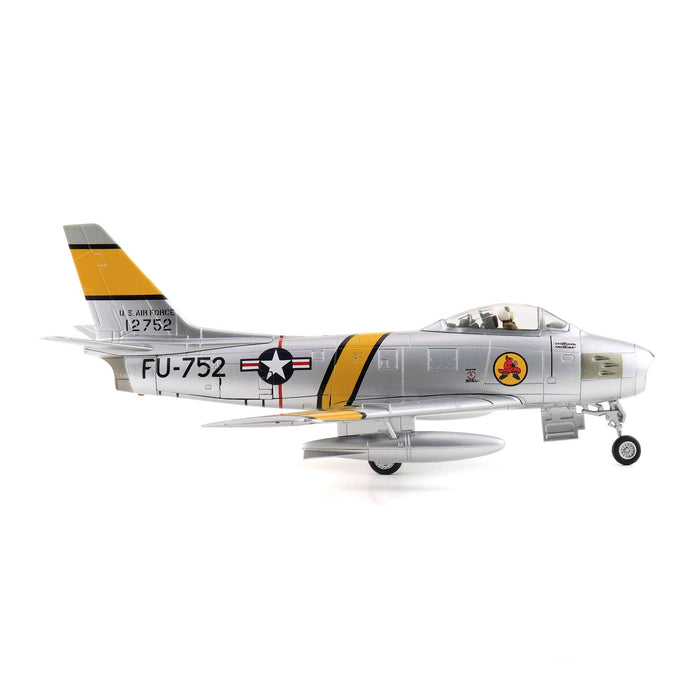 F-86E "George Davis" 51-2752, 4th FIG, 334th FIS, USAF, 1952 (unconfirmed scheme) (1:72 Scale)