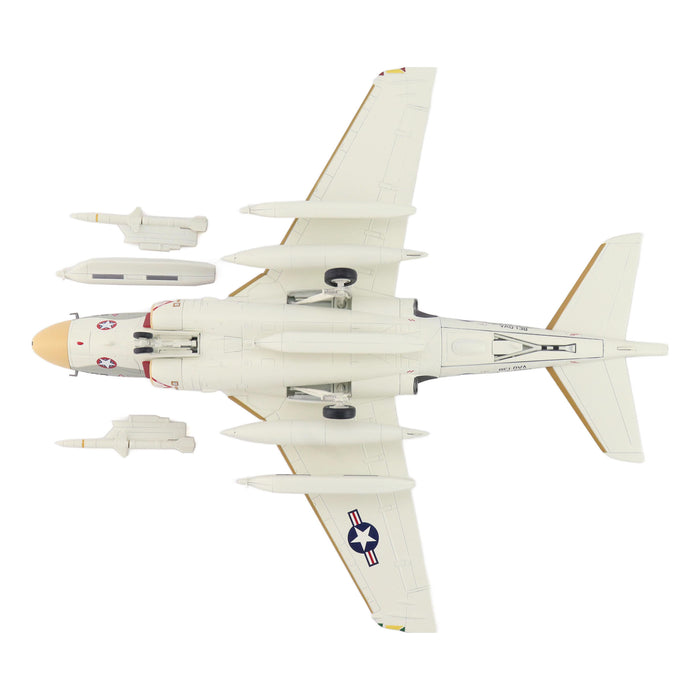 EA-6B Prowler 159586, VAQ-138, USS Saratoga, 1977 (1:72 Scale)