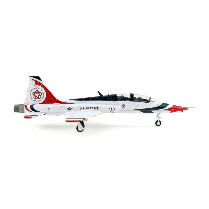 T-38 "Thunderbirds Bicentennial Scheme" No.1 plane, USAF, 1976