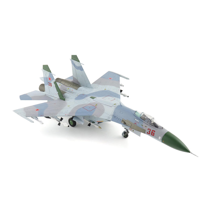 Su-27 Flanker-B "Barents Sea" Red 36, 941sr IAP, Soviet Air Force, 1987 (w/extra empty pylons and decal to represent collision with P-3)