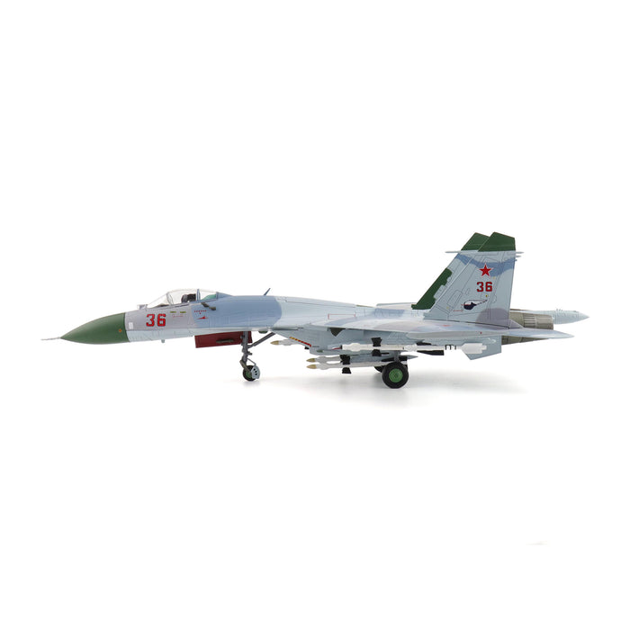 Su-27 Flanker-B "Barents Sea" Red 36, 941sr IAP, Soviet Air Force, 1987 (w/extra empty pylons and decal to represent collision with P-3)