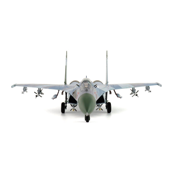 Su-27 Flanker-B "Barents Sea" Red 36, 941sr IAP, Soviet Air Force, 1987 (w/extra empty pylons and decal to represent collision with P-3)