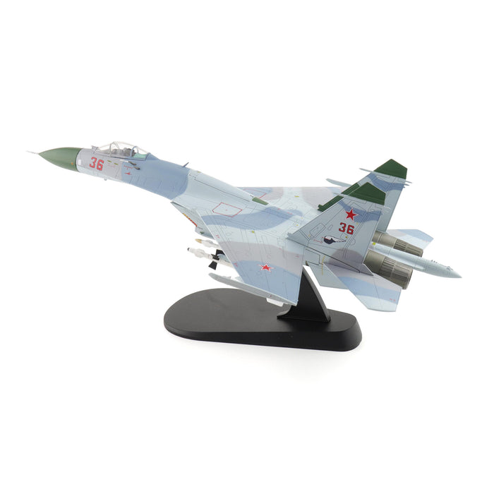 Su-27 Flanker-B "Barents Sea" Red 36, 941sr IAP, Soviet Air Force, 1987 (w/extra empty pylons and decal to represent collision with P-3)