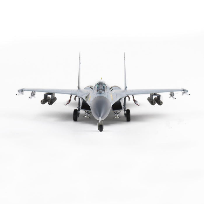 Su-27SK Flanker B PLAAF, Chelyabinsk "Peace Mission-2018" (w/R73, R27 & S-13 rocket pods)