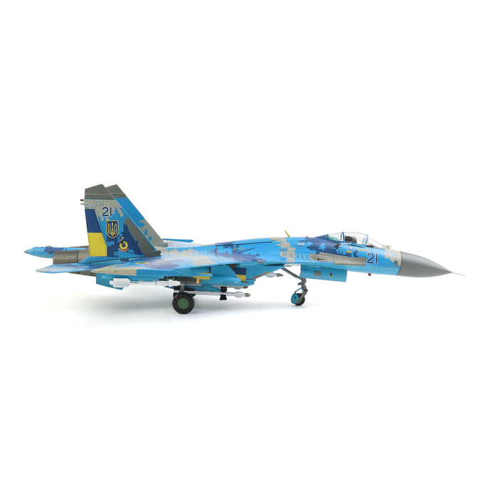 Su-27 Flanker B Blue 21, Ukrainian Air Force (with 2 x JDAM-Er gliding bombs)