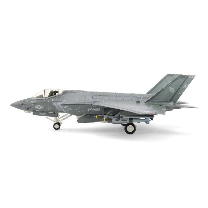 F-35C lightning II 169034, VFA-125, 2022