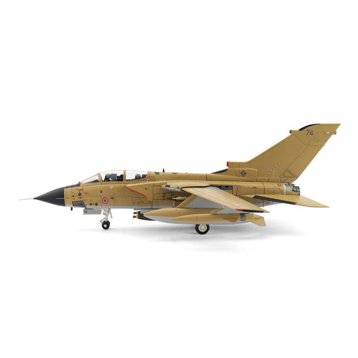 Tornado IDS MM7074, Italian Air Force, Al Dhafra AB, 1991