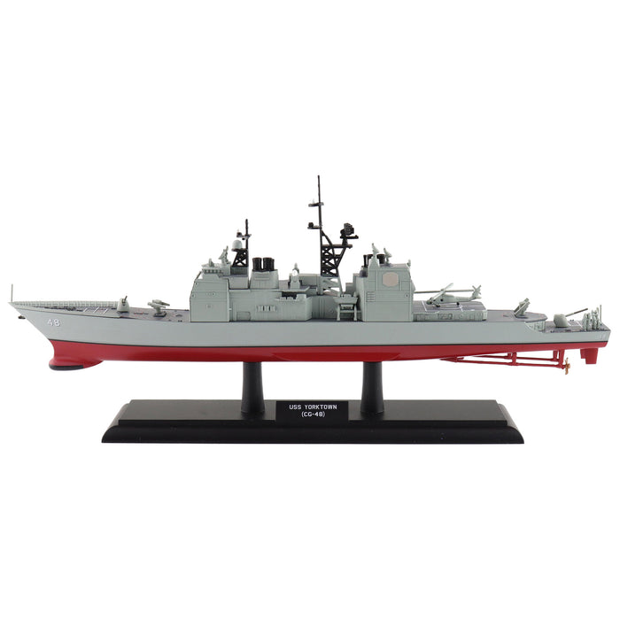1:700 Scale USS Yorktown (CG-48) Ticonderoga Class guided missile cruiser