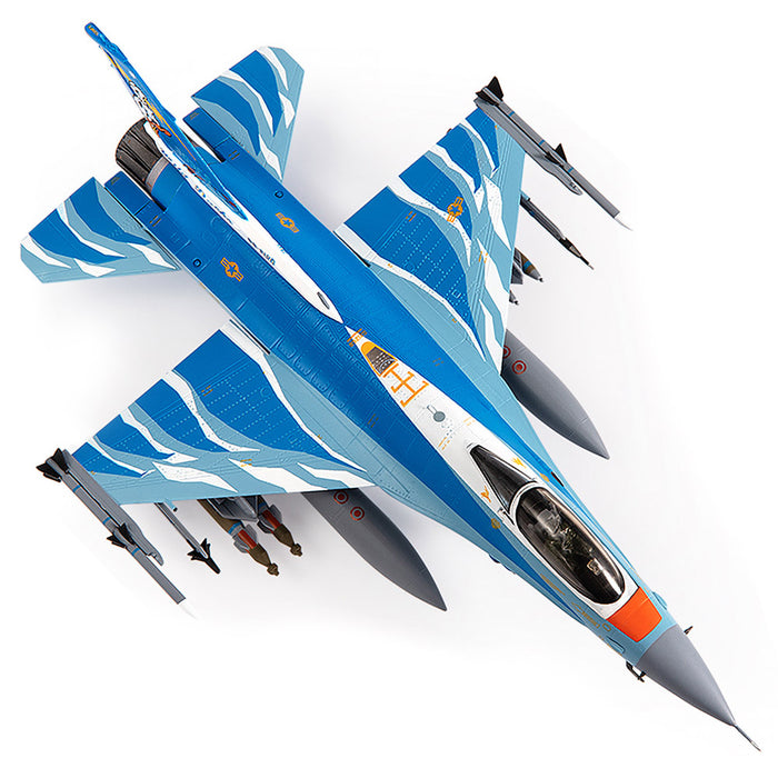 1:87 Kenworth T880s SBFS 40in-Sleeper Tandem Tractor with Lowboy Trailer and Cat 320D L Hydraulic Excavator
