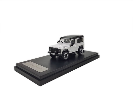 1:64 2018 Land Rover Defender (White)