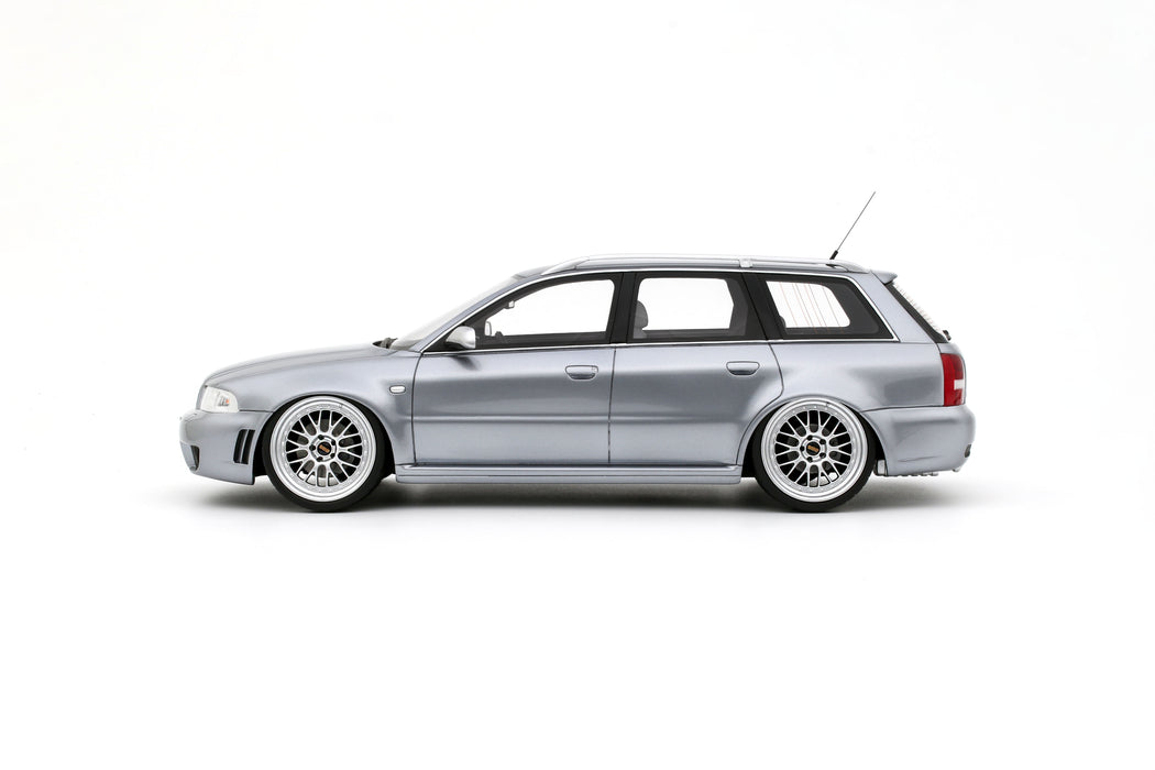 1:18 AUDI RS 4 (B5) AVANT "STANCED" AVUS SILVER 2025