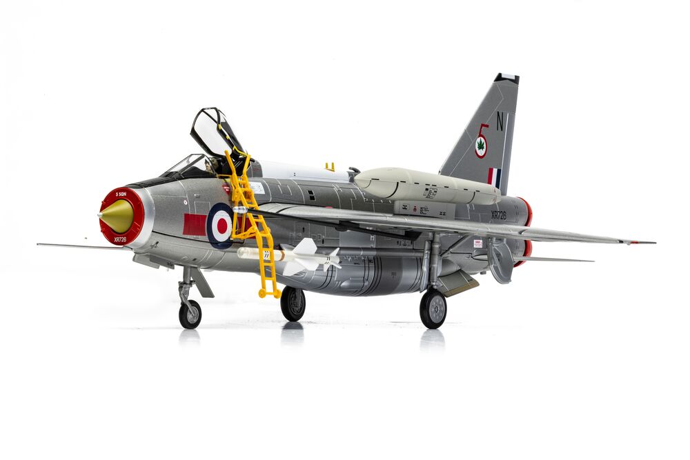 Lightning F.Mk 6 Diecast Model, RAF No.5 Sqn, XR726, RAF Leconfield, England