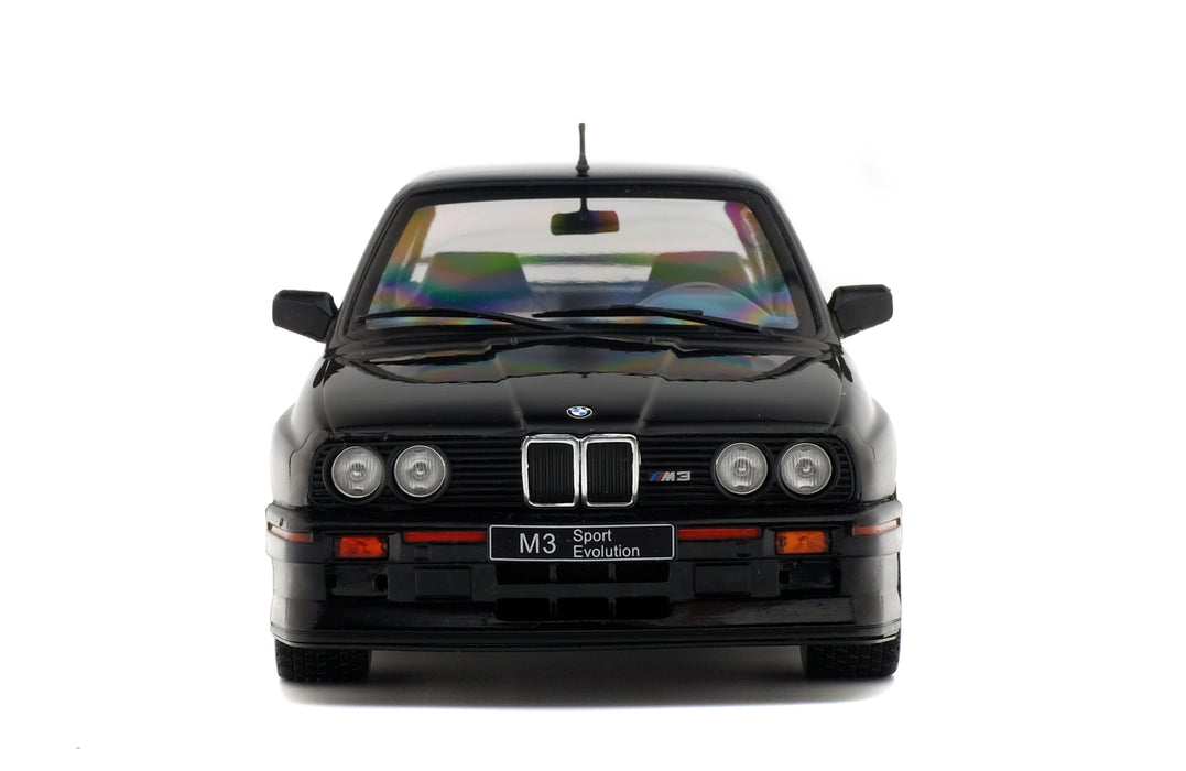 1:18 BMW E30 M3 SPORT EVO GLANZSCHWARZ 1990