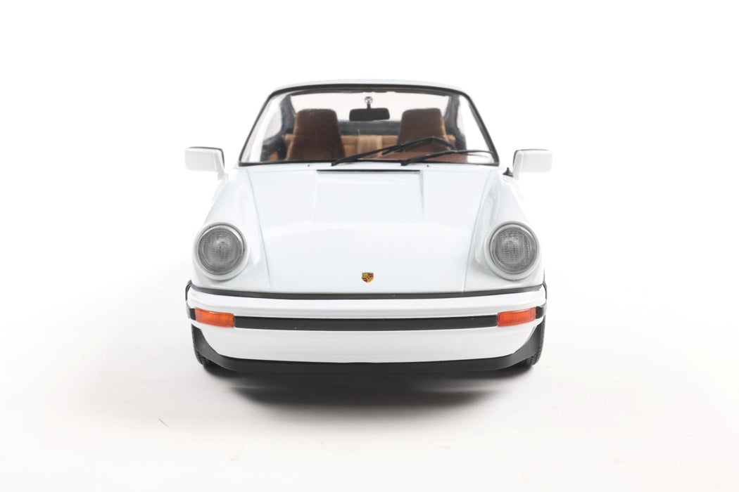 1:18 PORSCHE 911 (930) 3,0 SC WHITE 1974
