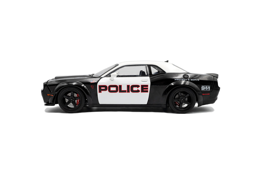 1:18 DODGE CHALLENGER R/T SCAT PACK WIDEBODY HIGHWAY POLICE 2023