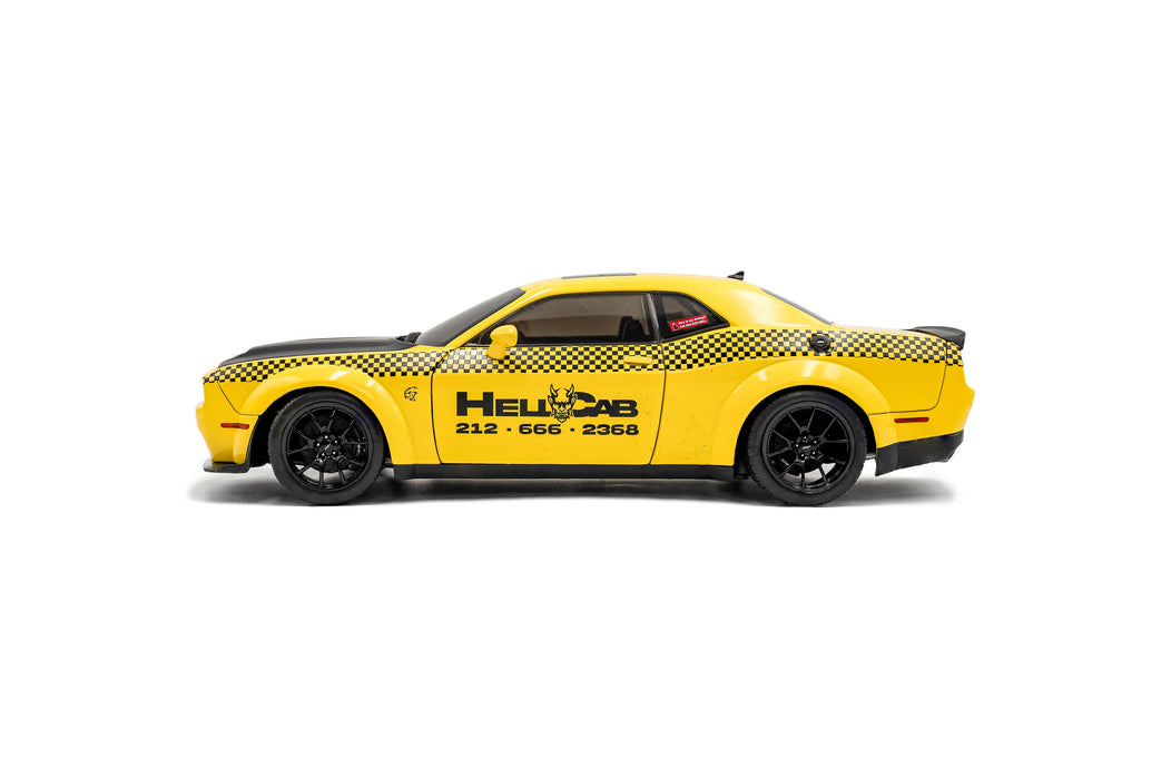 1:18 Dodge Challenger SRT Hellcat Redeye Widebody NYC Hellcab 2023