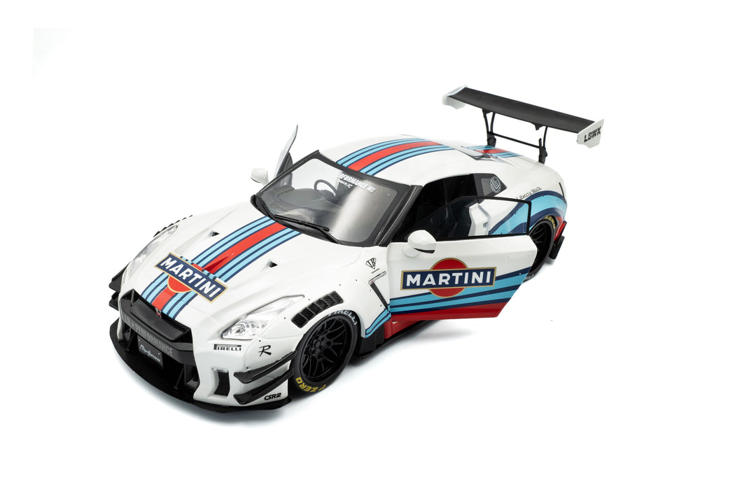 1:18 Nissan GT-R (R35) w/ Liberty Walk Body Kit 2.0 M 2024