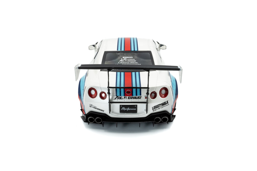 1:18 Nissan GT-R (R35) w/ Liberty Walk Body Kit 2.0 M 2024