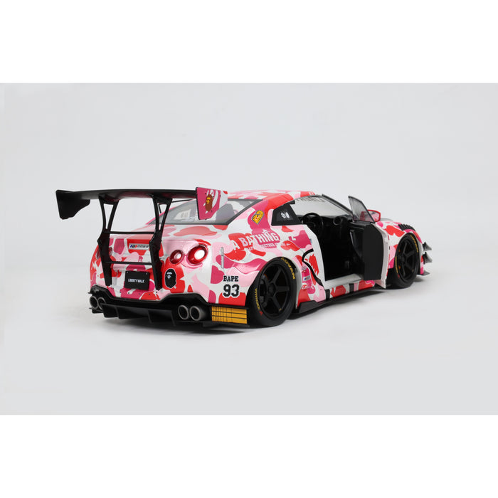 1:18 NISSAN GT-R (R35) W/ LIBERTY WALK BODY KIT 2.0 PINK CAMO 2025