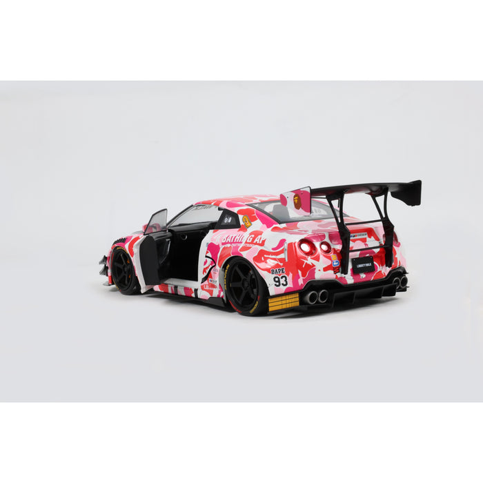 1:18 NISSAN GT-R (R35) W/ LIBERTY WALK BODY KIT 2.0 PINK CAMO 2025