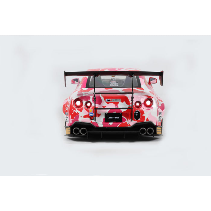 1:18 NISSAN GT-R (R35) W/ LIBERTY WALK BODY KIT 2.0 PINK CAMO 2025