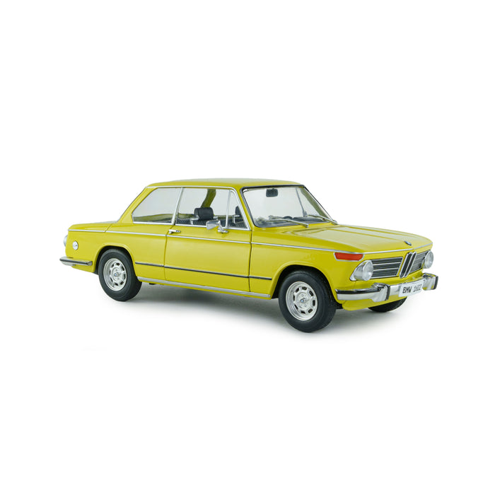 1:18 BMW 1602 GULF YELLOW 1973