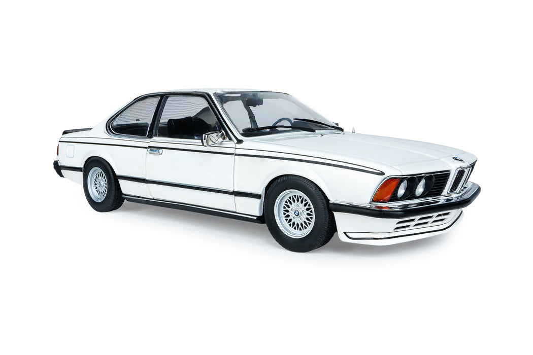 1:18 HARTGE 635 CSI (E24) WHITE 1984