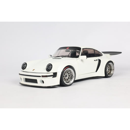 1:18 KS-R BY KHYZYL SALEEM WHITE 2026
