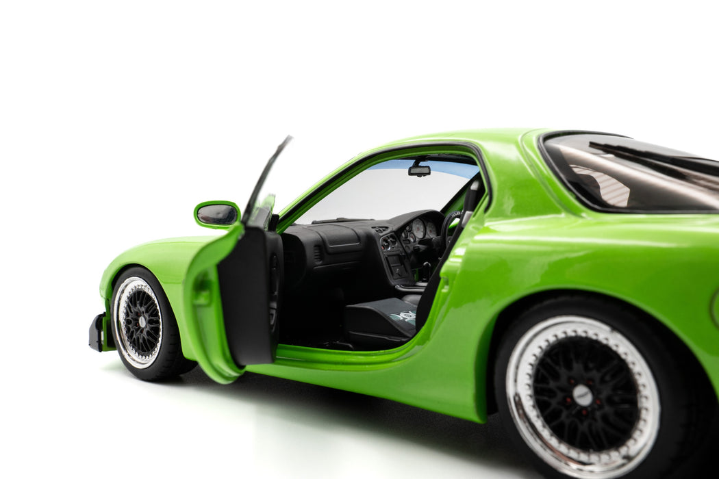 1:18 Mazda RX7 FD3RS Solido Works Neon Green 1999
