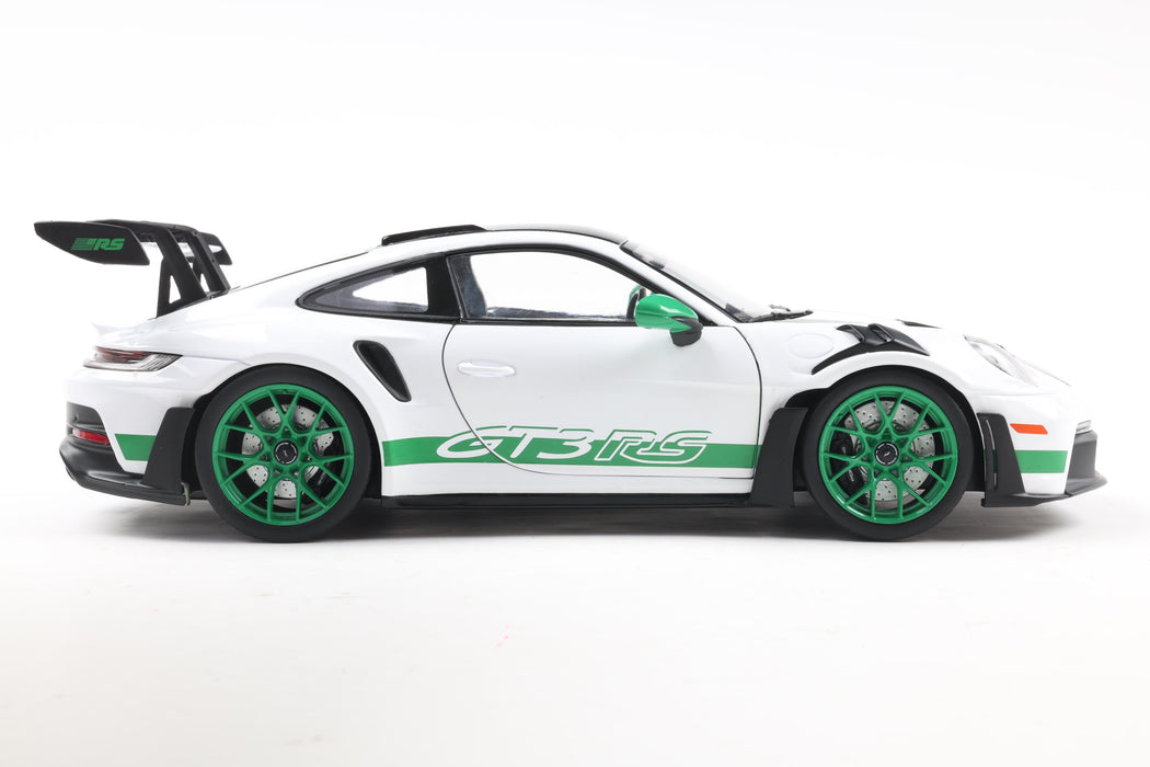 1:18 PORSCHE 911 GT3 RS - TRIBUTE TO CARRERA RS PACKAGE WHITE 2024