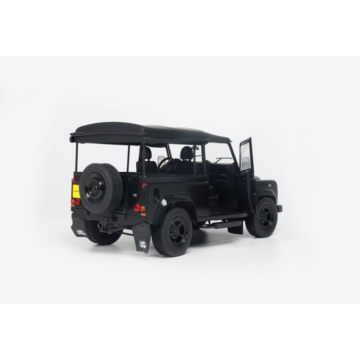 1:18 LAND ROVER DEFENDER 90 SHORT WITH REAR COVER BLACK 2016