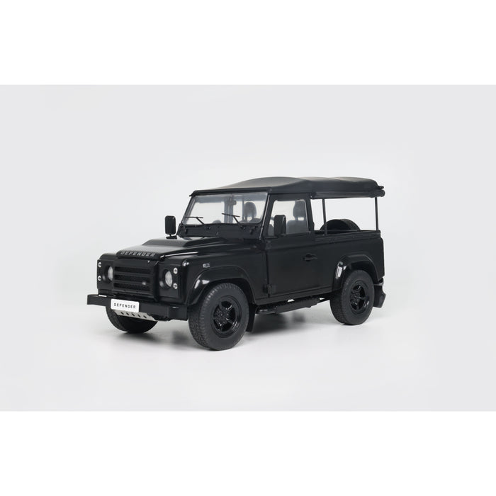 1:18 LAND ROVER DEFENDER 90 SHORT WITH REAR COVER BLACK 2016