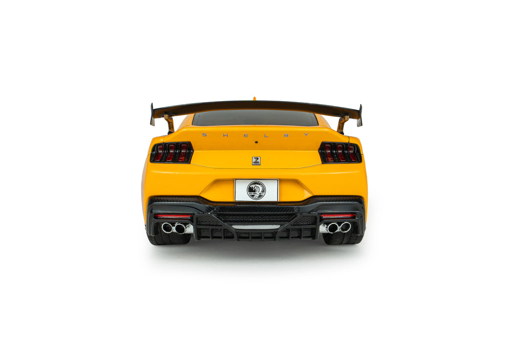 1:18 FORD SHELBY MUSTANG SUPER SNAKE ORANGE 2025