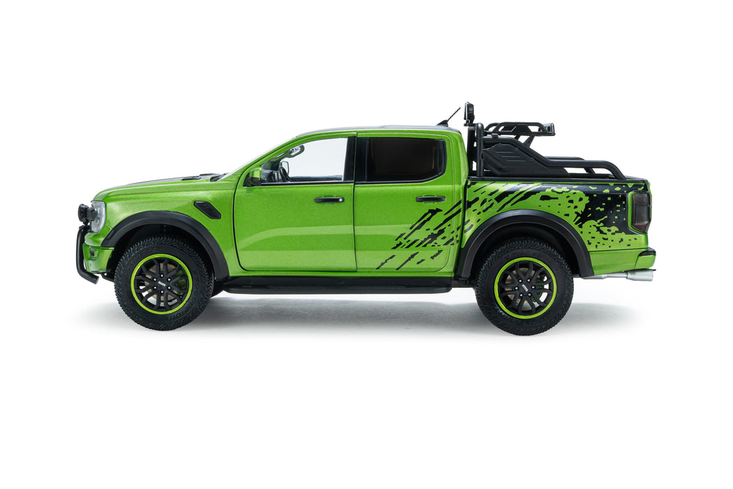 1:18 FORD RANGER RAPTOR METALLIC GREEN 2024