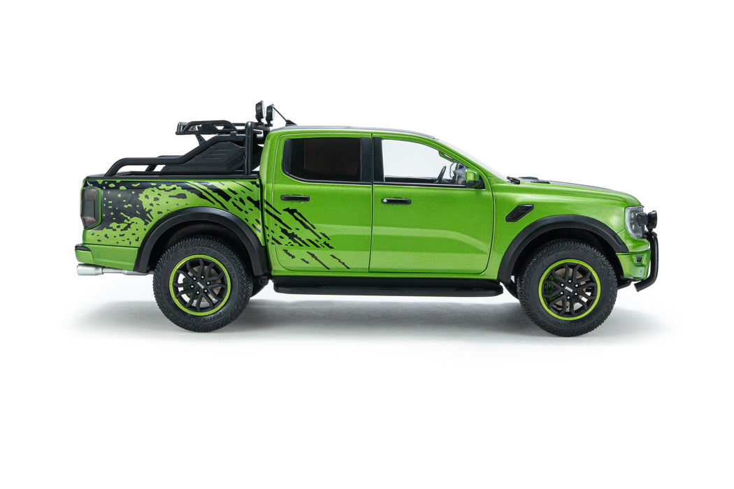 1:18 FORD RANGER RAPTOR METALLIC GREEN 2024
