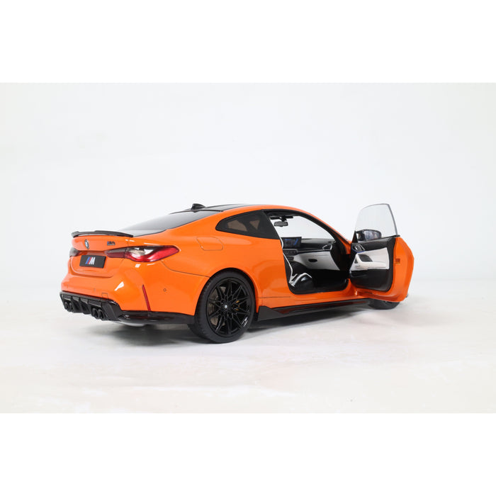 1:18 BMW M4 PERFORMANCE PARTS INDIVIDUAL FIRE ORANGE 2025