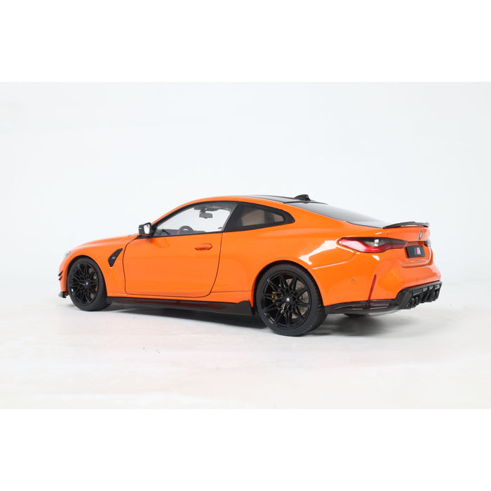 1:18 BMW M4 PERFORMANCE PARTS INDIVIDUAL FIRE ORANGE 2025