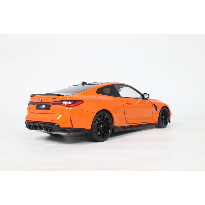 1:18 BMW M4 PERFORMANCE PARTS INDIVIDUAL FIRE ORANGE 2025